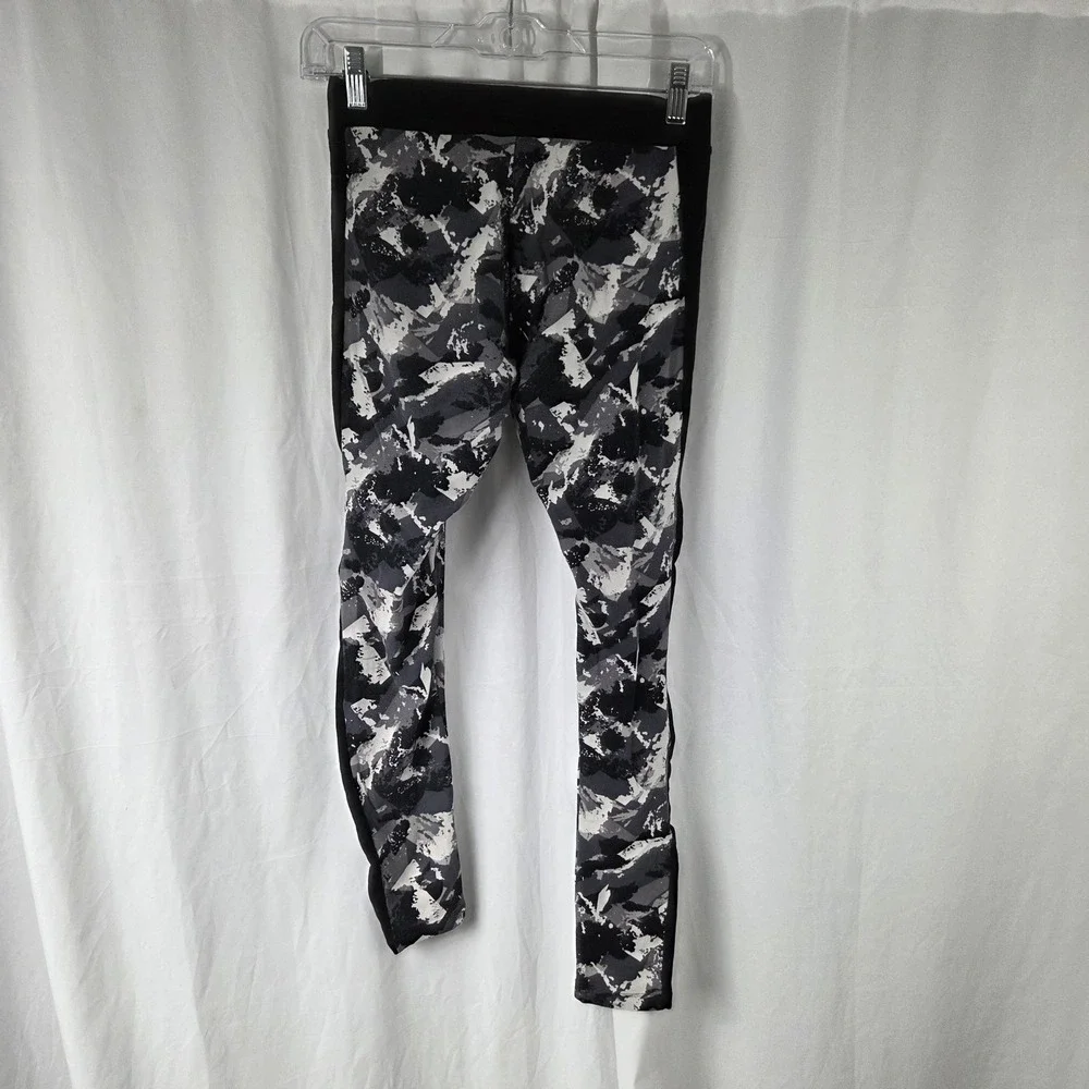 Puma Leggings Womens Medium Black Camo Ankle Stretch Athletic Pants Jersey Logo
